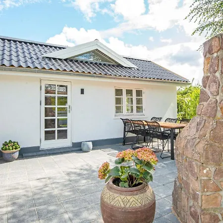 Xliii Holiday home *